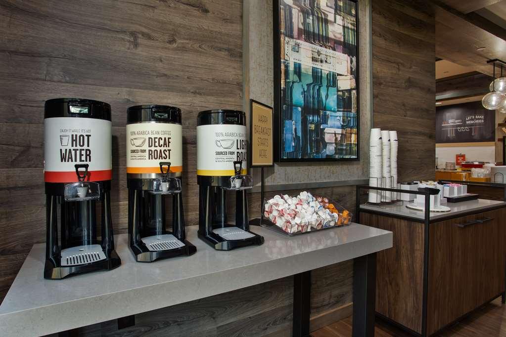 Hampton Inn And Suites Newark Airport Elizabeth Restaurante foto