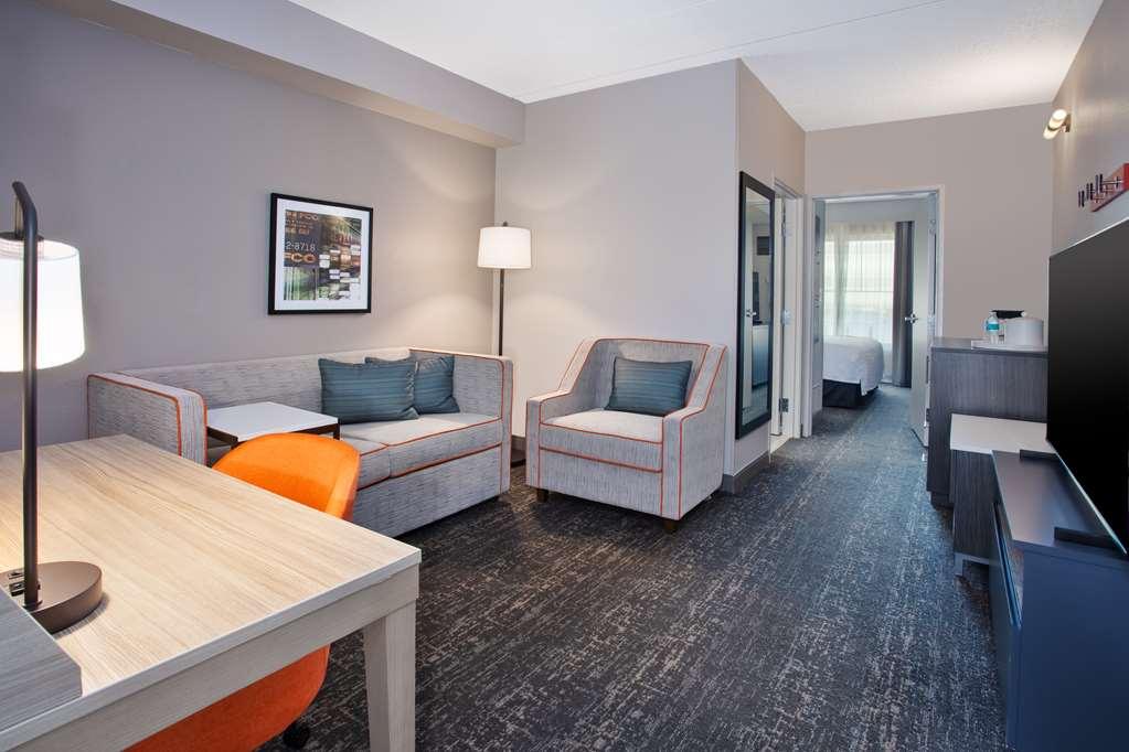 Hampton Inn And Suites Newark Airport Elizabeth Habitación foto