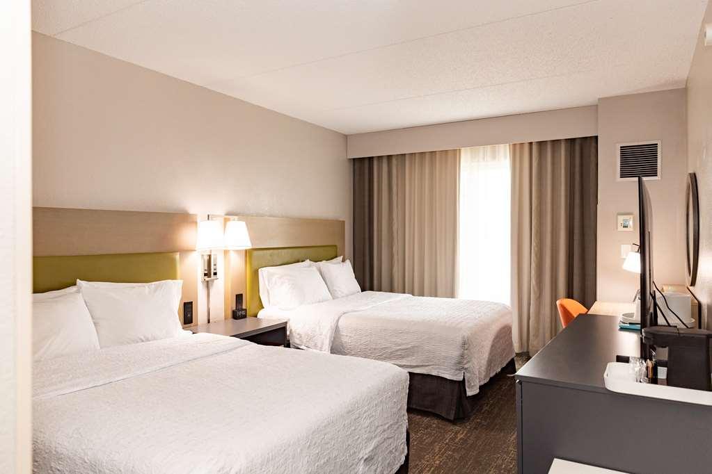 Hampton Inn And Suites Newark Airport Elizabeth Habitación foto